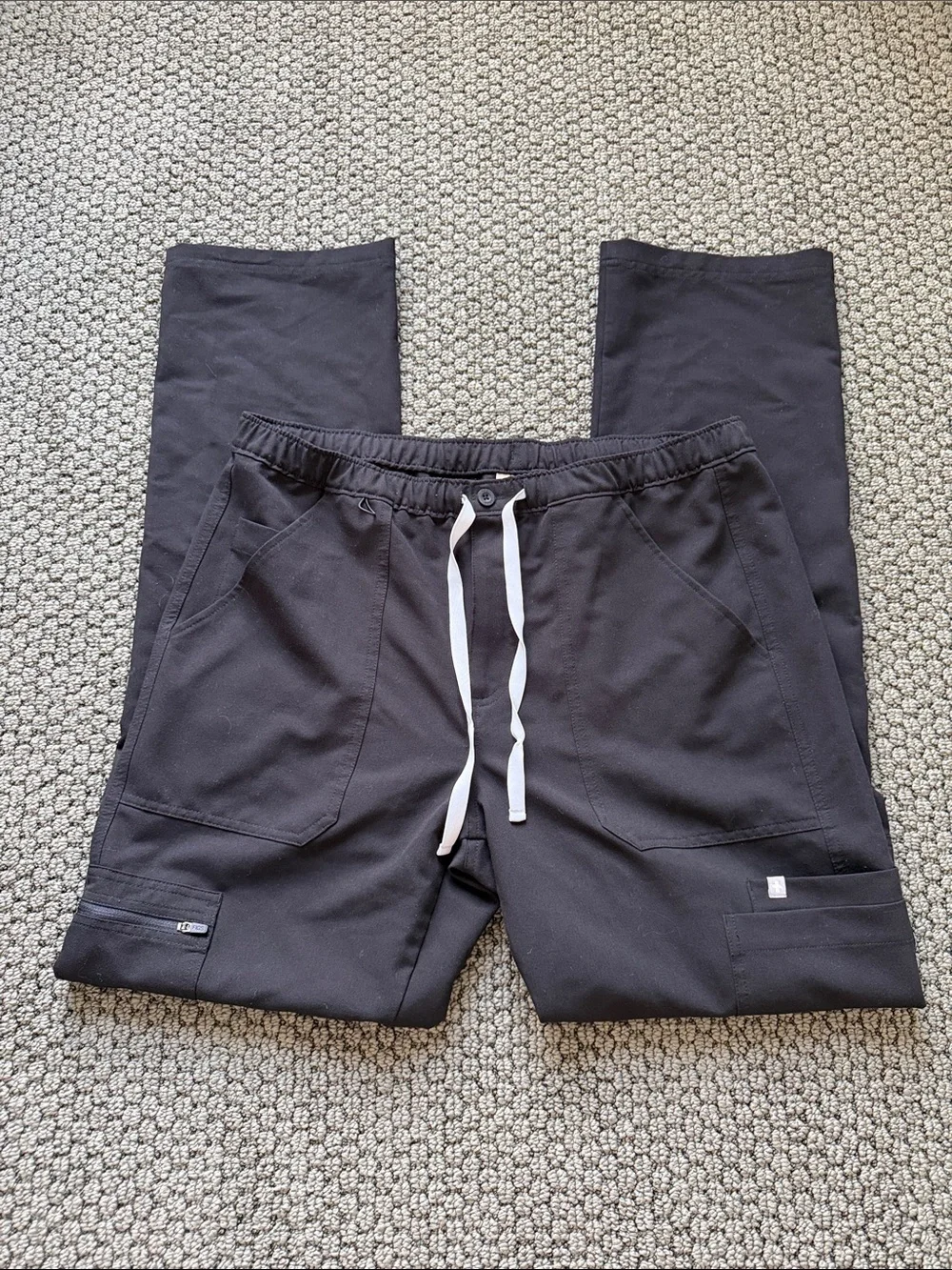 Men’s Figs Black Cairo Straight-Leg Scrub Pants